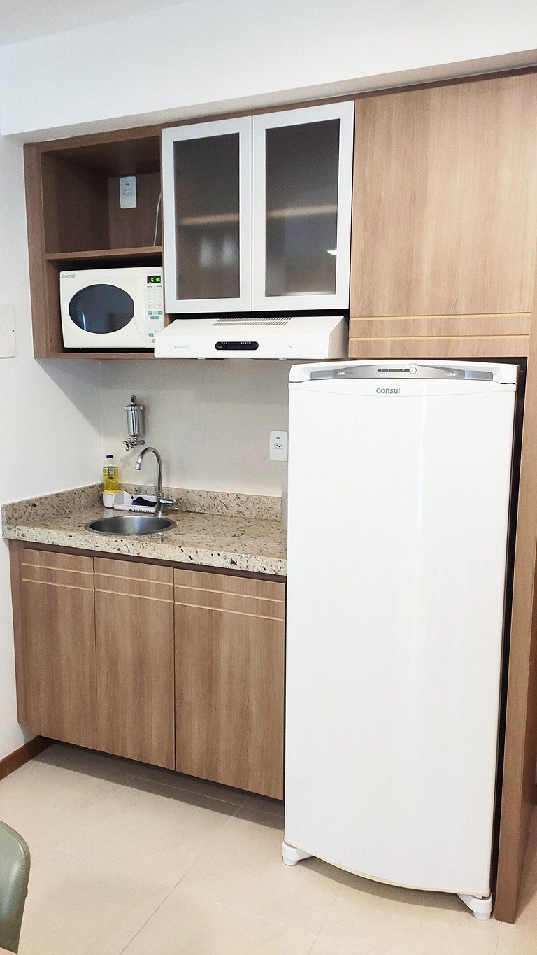 SM1805 Flat região central Próx Embaixada Americana