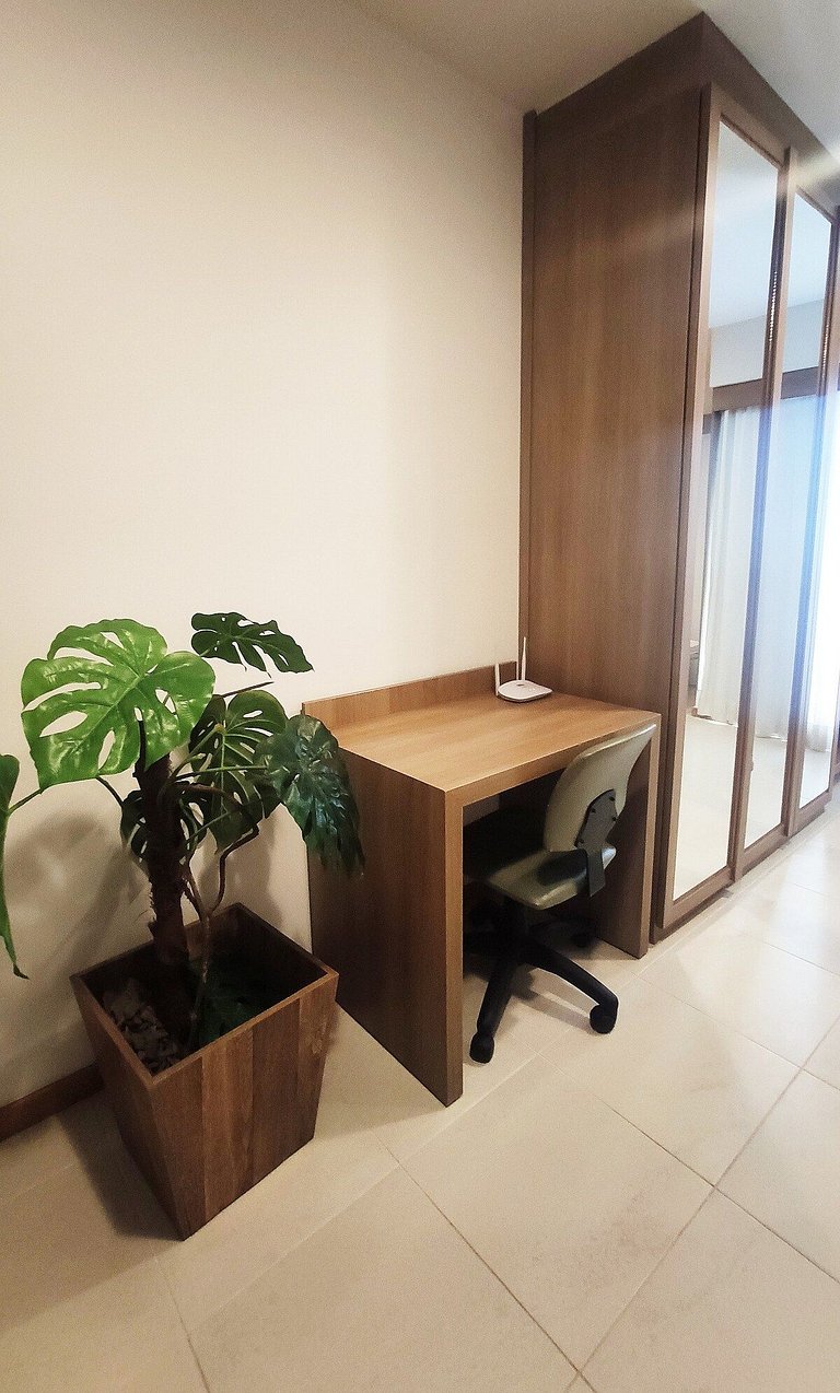 SM1805 Flat região central Próx Embaixada Americana