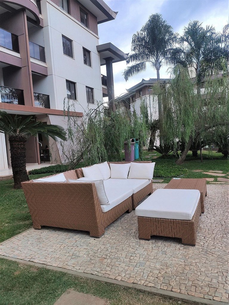 Life 336 Apto aconchegante resort à beira lago