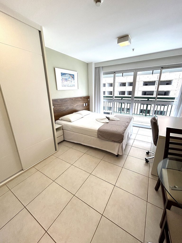 F1104 Flat de ótima localização e fácil acesso