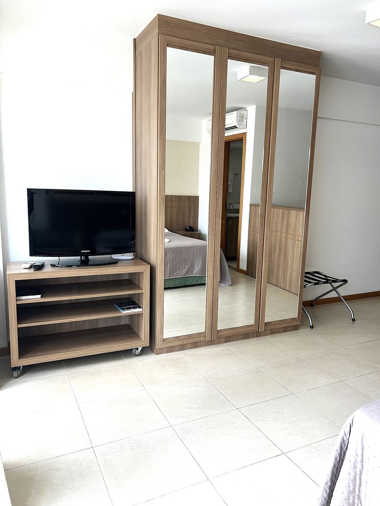 SM1116 Apart Hotel em andar alto região central
