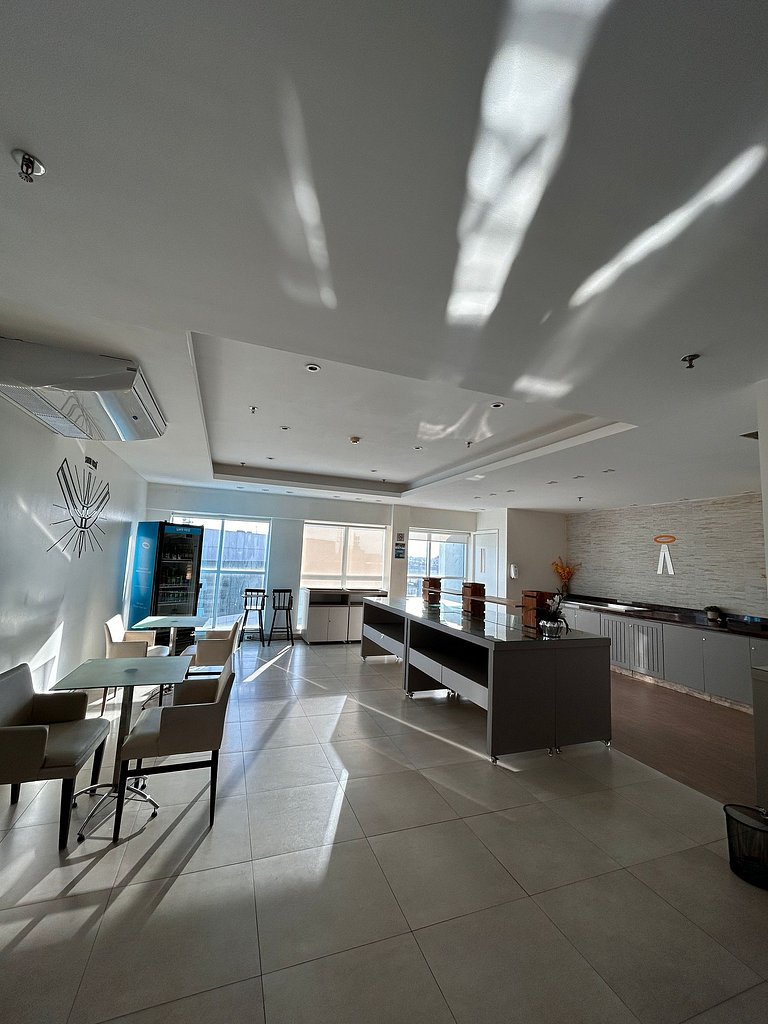 SM1116 Apart Hotel em andar alto região central