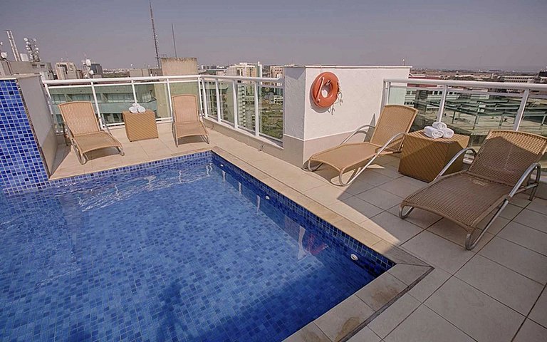 B1415 Apartamento em andar alto
