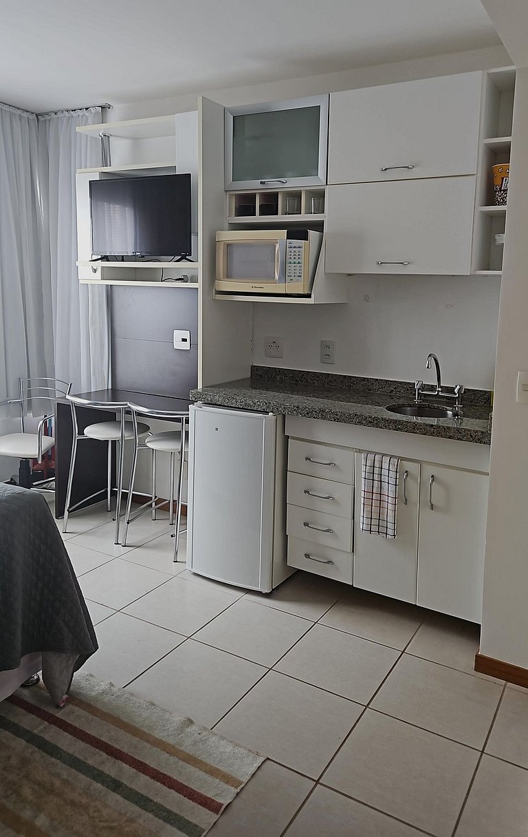 B1415 Apartamento em andar alto