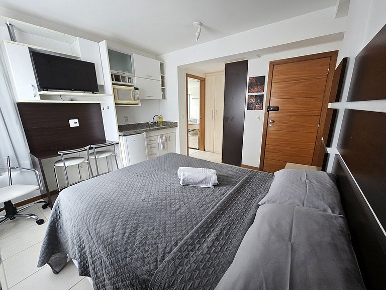 B1415 Apartamento em andar alto