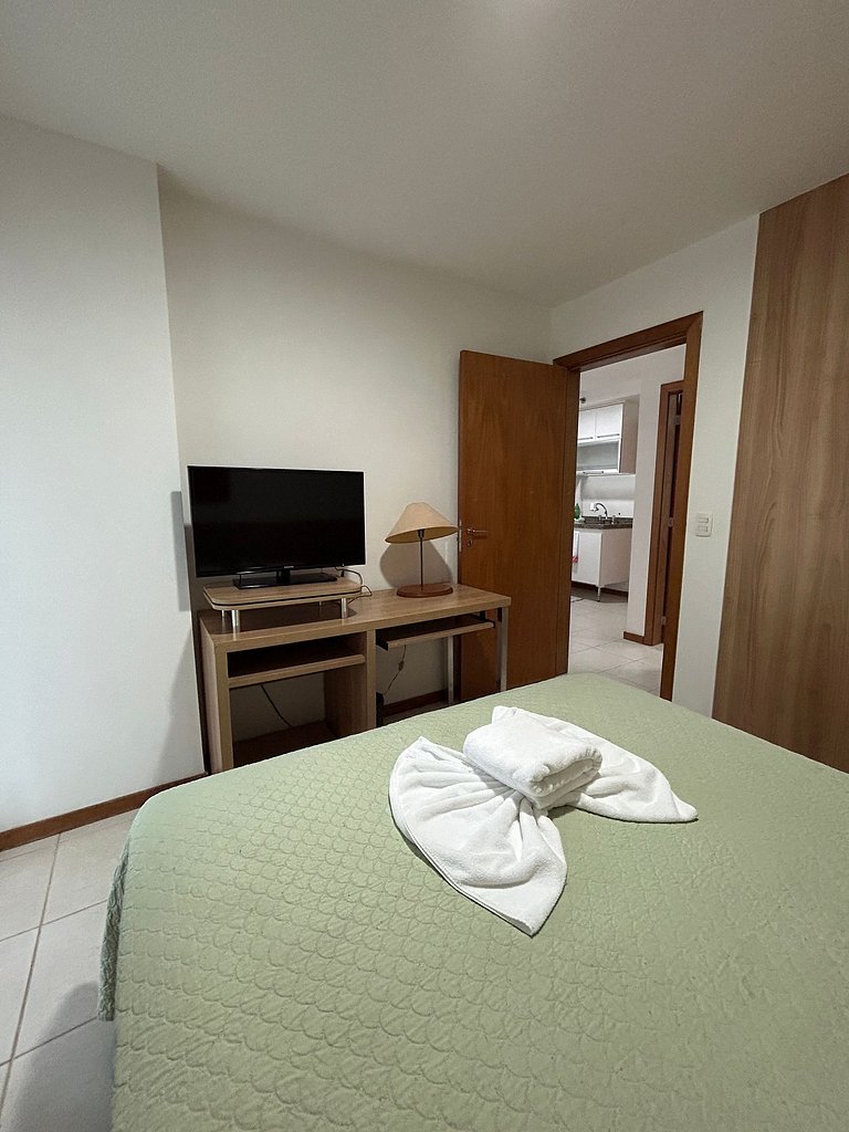 B410 Apartamento amplo em área central de BSB