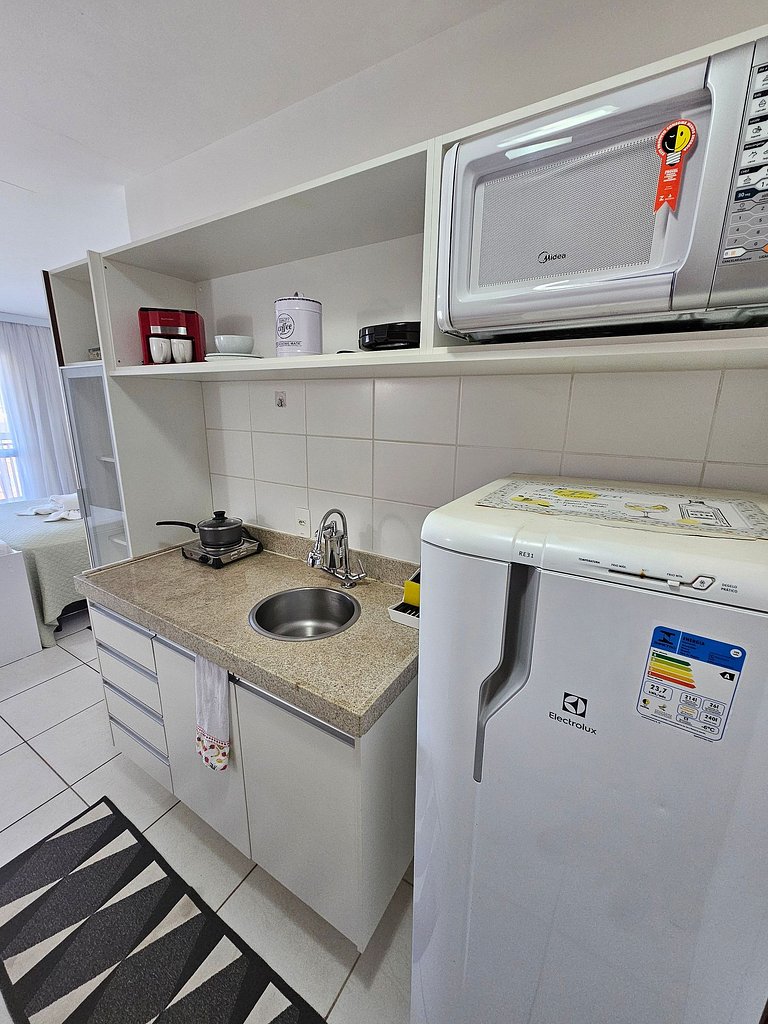 V909 Flat bem espaçoso com varanda vista Esplanada