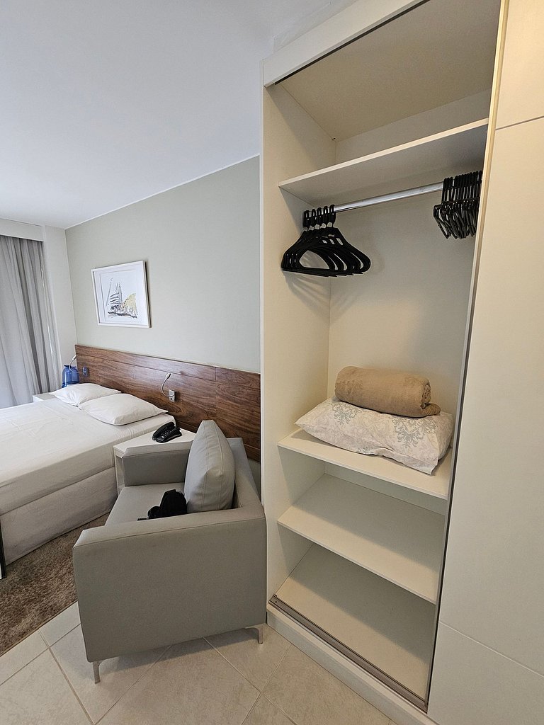 F1301 Flat em área central de Brasília - Asa Norte