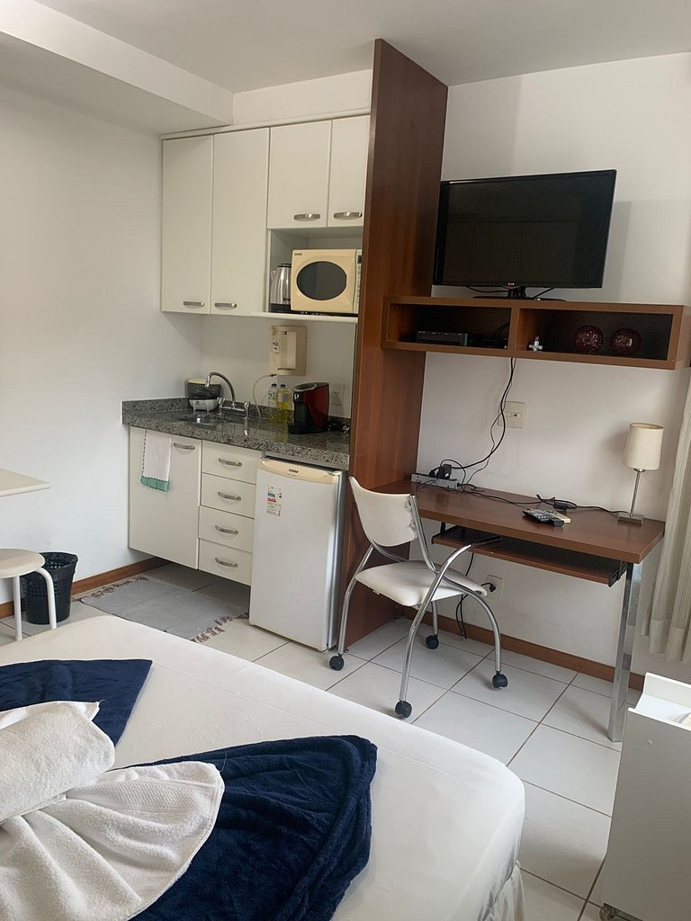 B1414 Flat aconchegante próx ao Conjunto Nacional