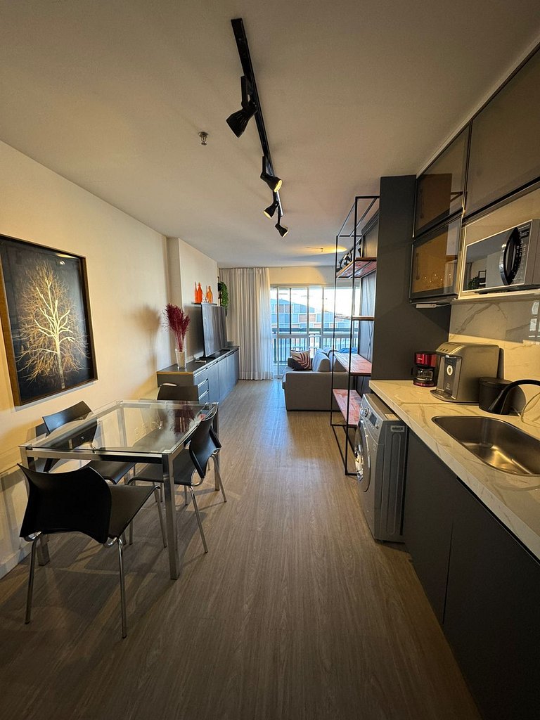 V503 Flat de alto padrão em frente ao shopping