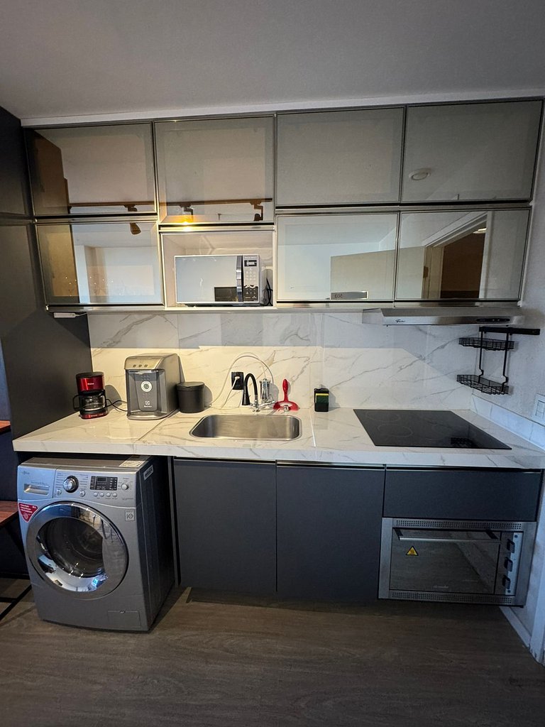 V503 Flat de alto padrão em frente ao shopping