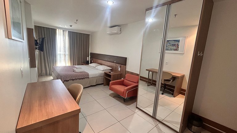 A514 Flat no SHN próx ao Brasilia Shopping